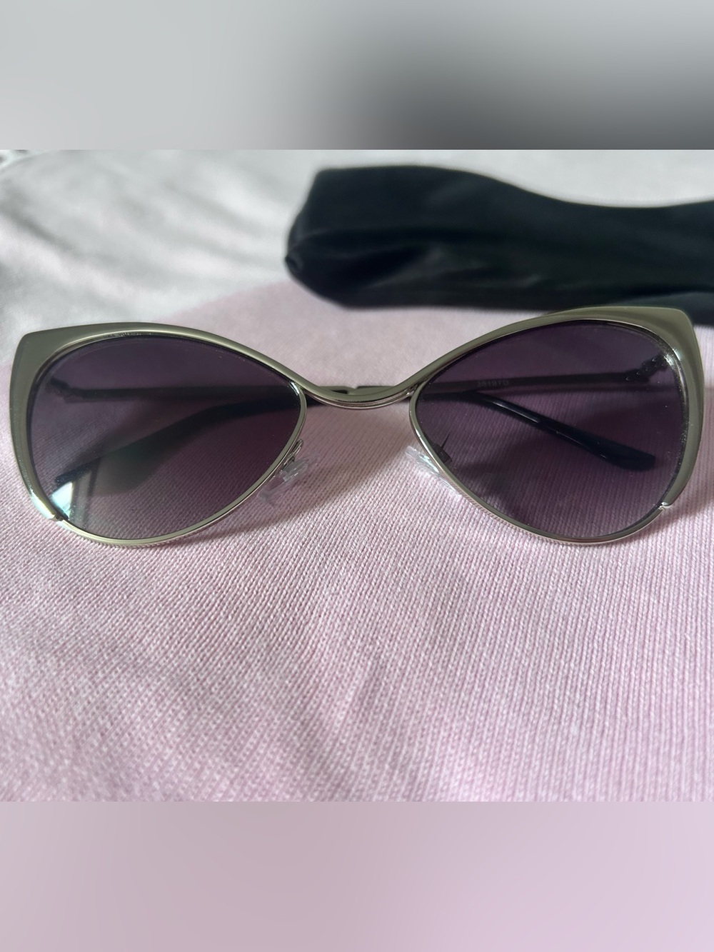 Vintage Style Silver Frame Cateye Purple Lens Women's Sunglasses